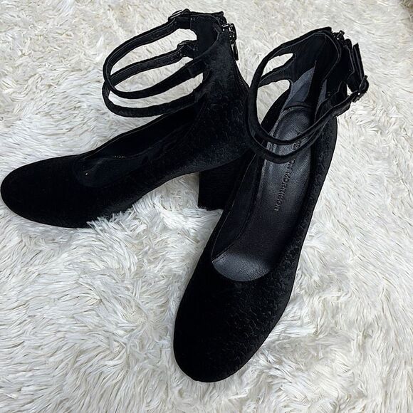 Sigerson Morrison Block Heels Velvet Plum Ankle Strap Heels Black Minnie Mouse - Picture 1 of 6